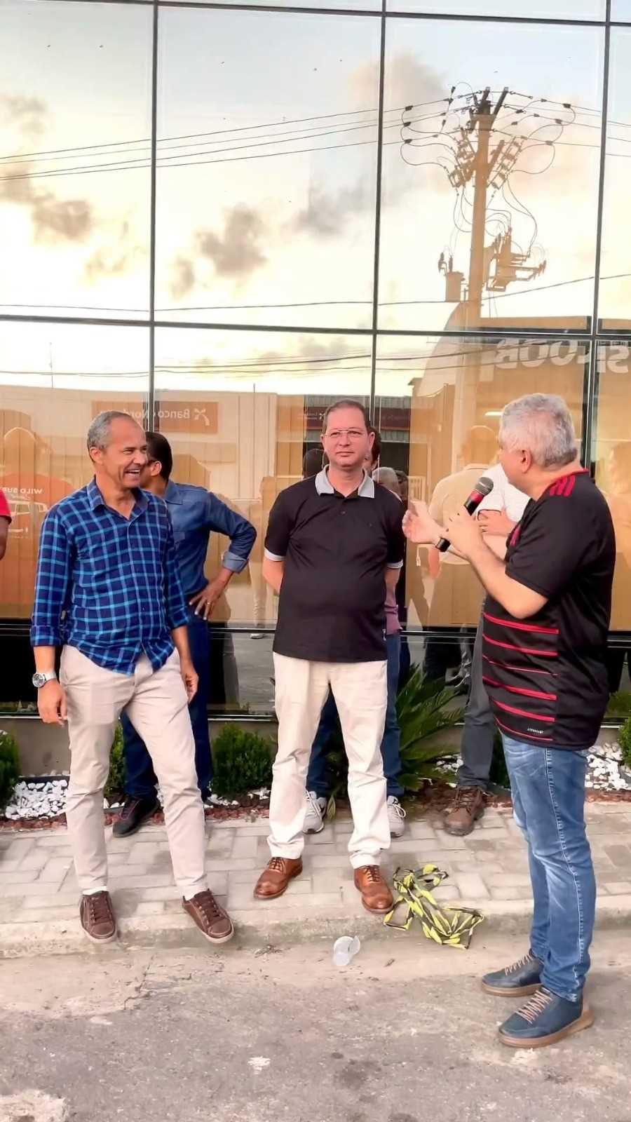 Camacã: Extensão da Fábrica SUA E CIA em São João do Panelinha e Basculante